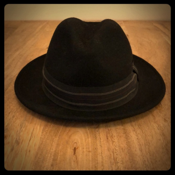 Black Hat - Picture 2 of 2